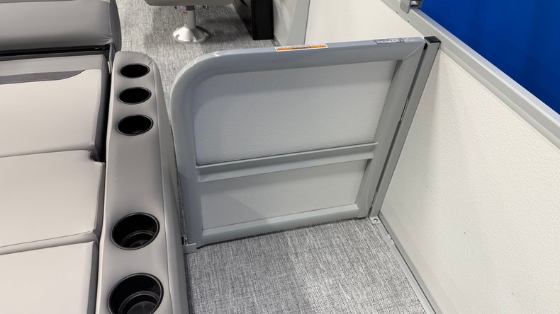 2027 Premier Sunscape 220 RL-CL 11