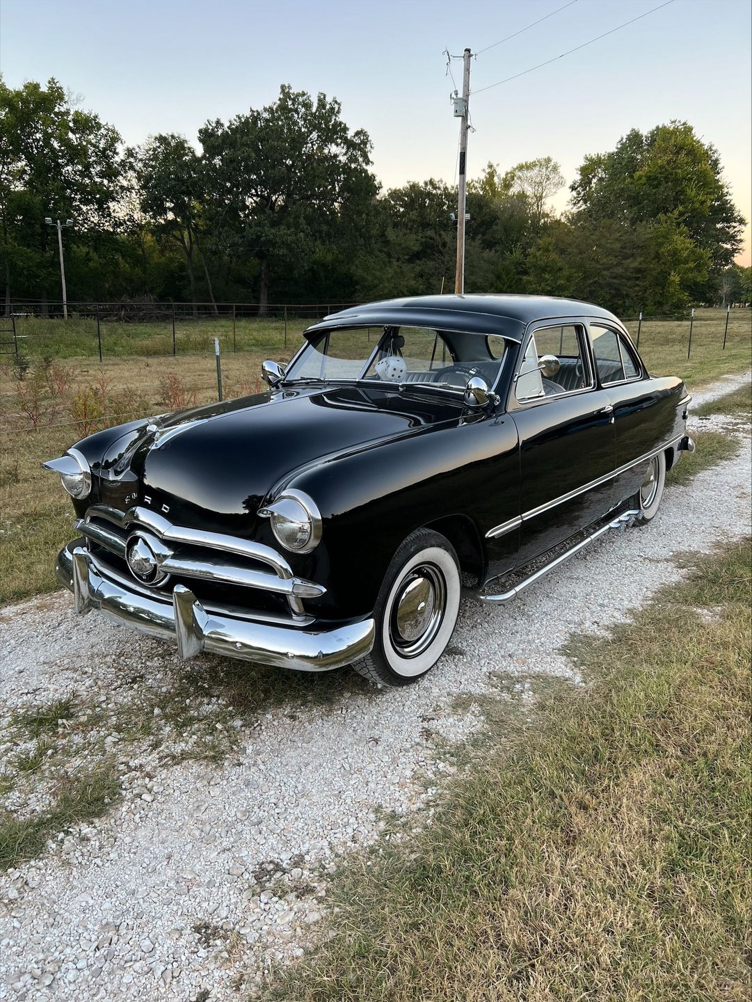 1949 Ford Super Deluxe