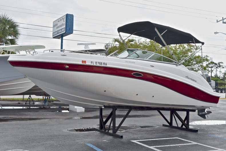 used 2016 hurricane sundeck sd 2486 ob boat for sale in