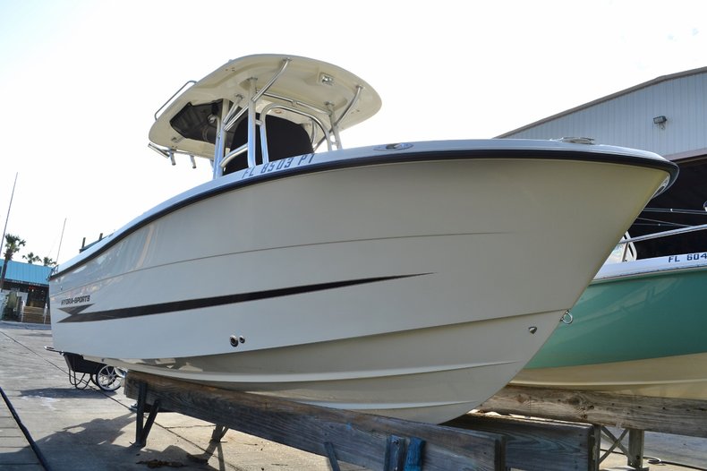 Download Used 2010 Hydra-Sports 2000 Center Console boat for sale ...