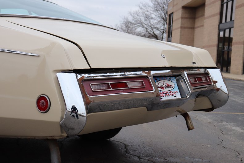 1970 Buick Riviera | Midwest Car Exchange