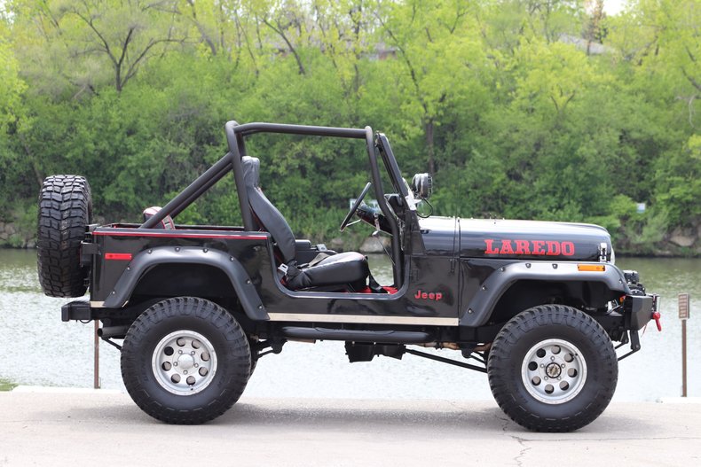 1980 jeep cj7 laredo