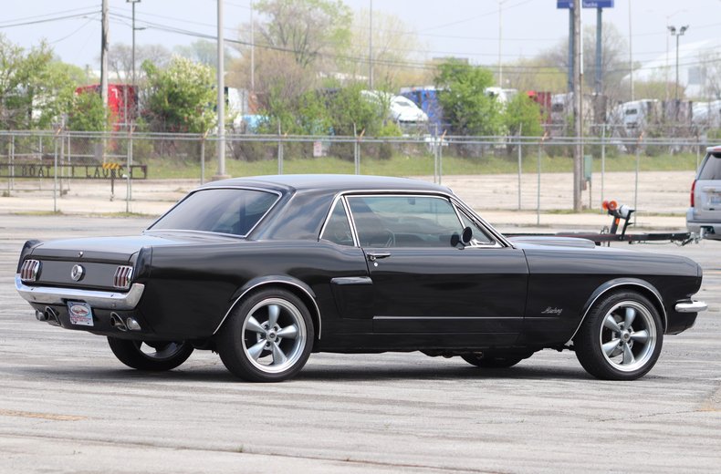 1965 ford mustang