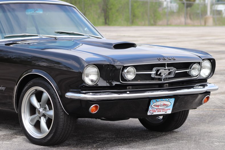 1965 ford mustang