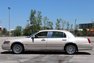 2001 Lincoln Town Car