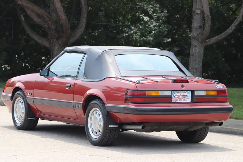 1986 ford mustang gt convertible