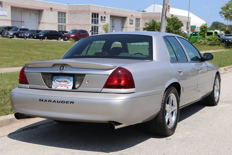 2004 mercury marauder