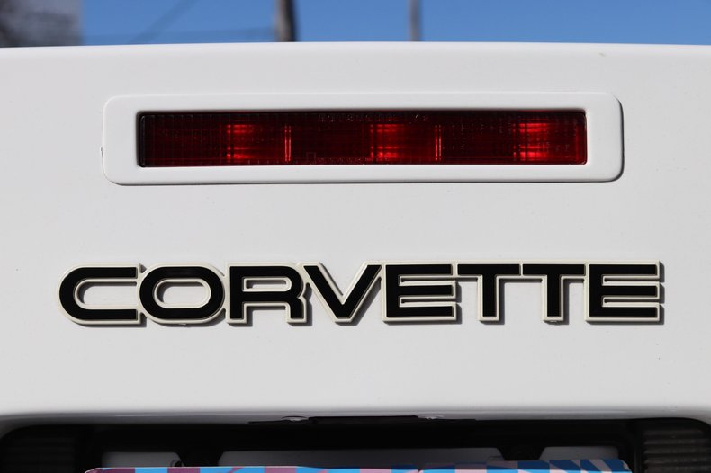 1988 chevrolet corvette convertible