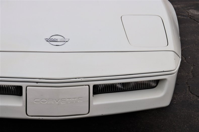 1988 chevrolet corvette anniversary edition