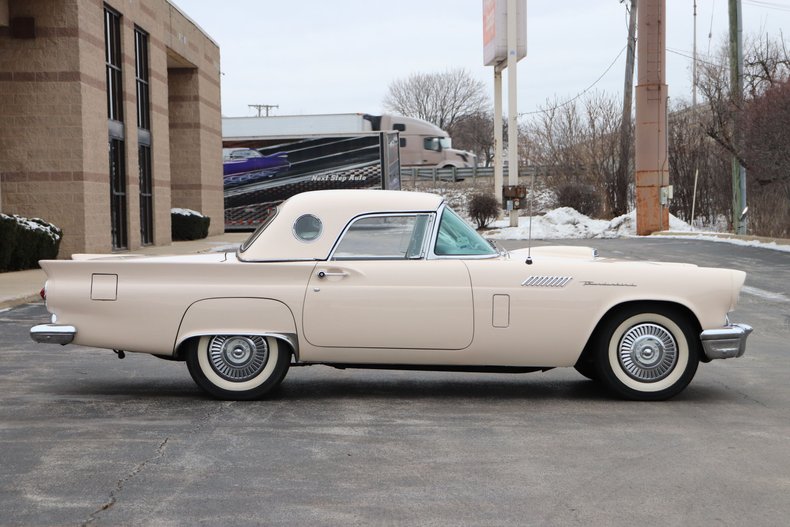 1957 ford thunderbird