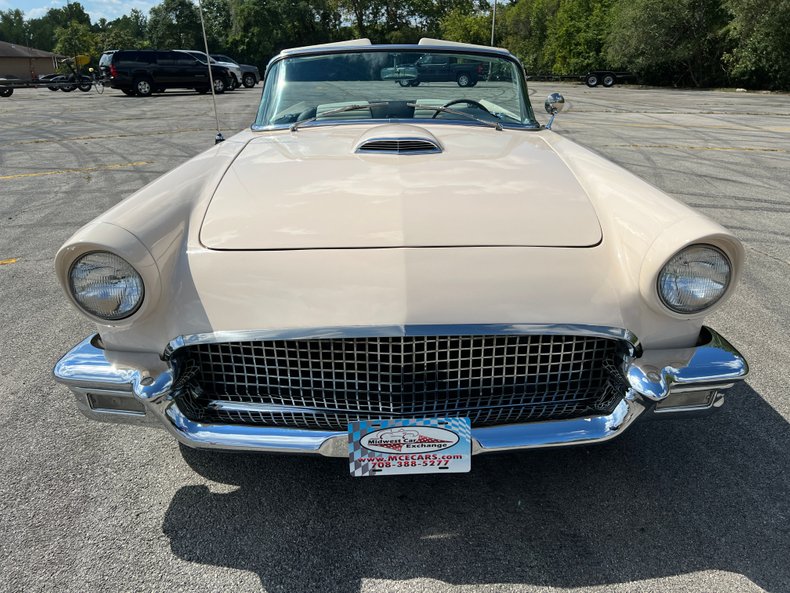 1957 ford thunderbird