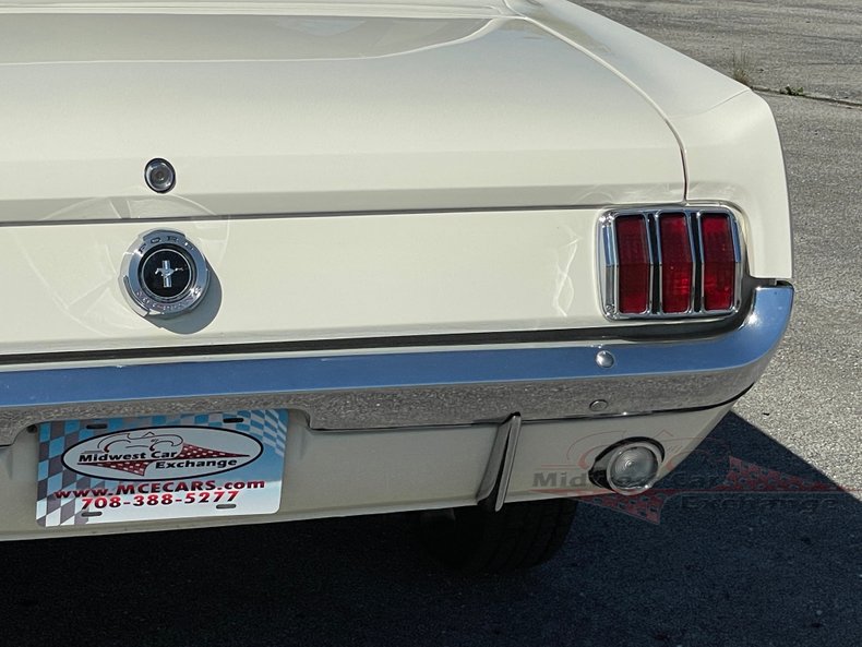 1965 ford mustang
