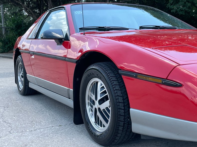 1985 pontiac fiero gt