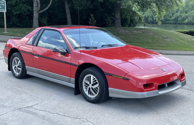 1985 pontiac fiero gt