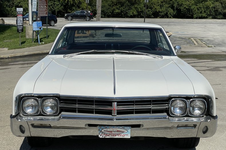 1966 oldsmobile starfire