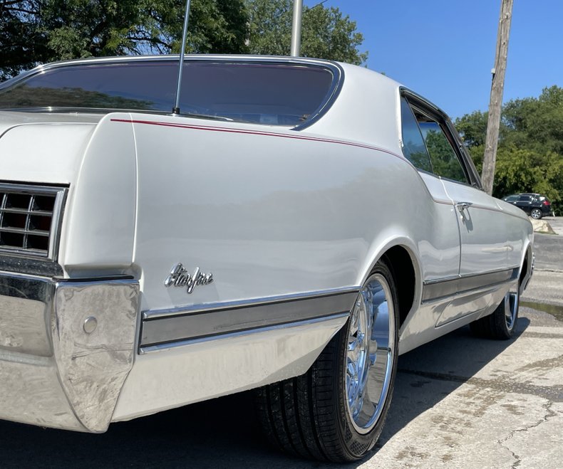 1966 oldsmobile starfire