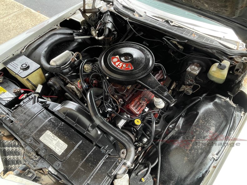 1972 Buick Riviera | Midwest Car Exchange
