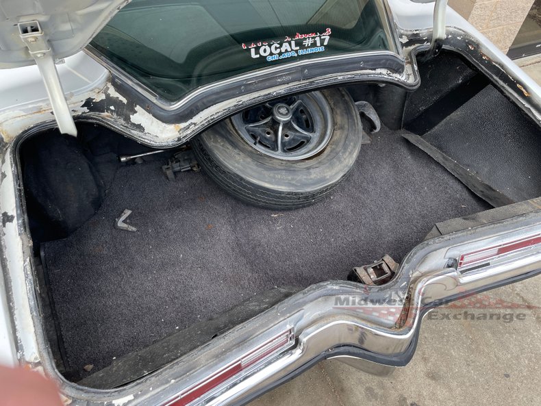 1972 Buick Riviera | Midwest Car Exchange