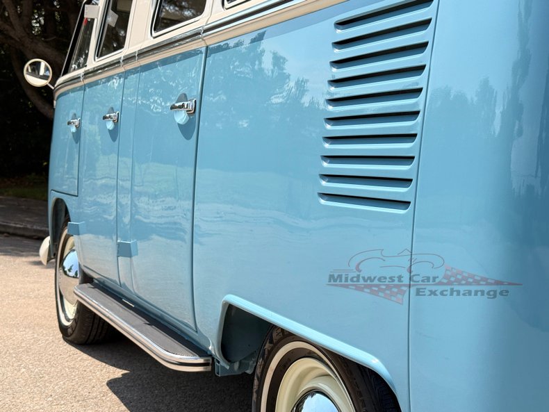 1973 volkswagen type 2 6 door bus