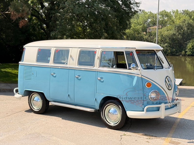 1973 volkswagen type 2 6 door bus
