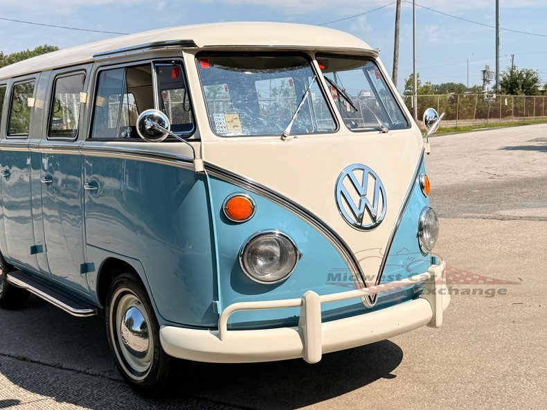 1973 volkswagen type 2 6 door bus