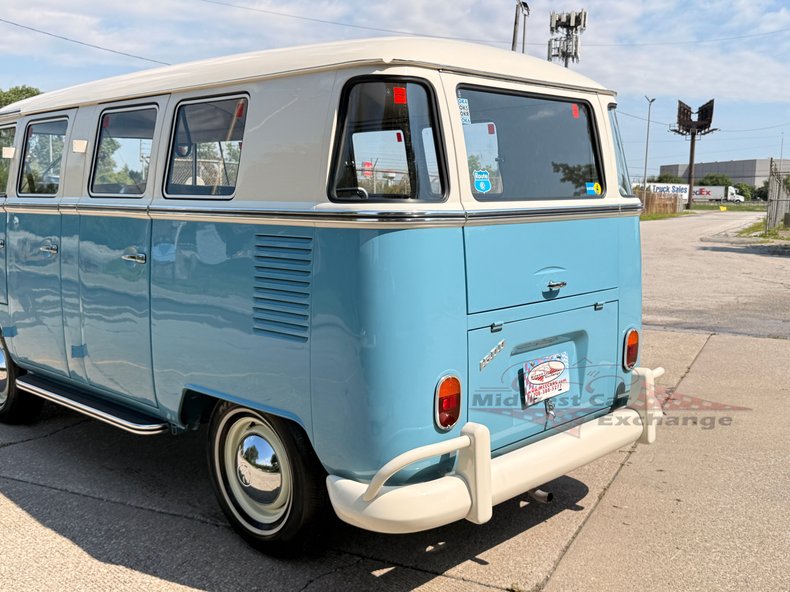 1973 volkswagen type 2 6 door bus