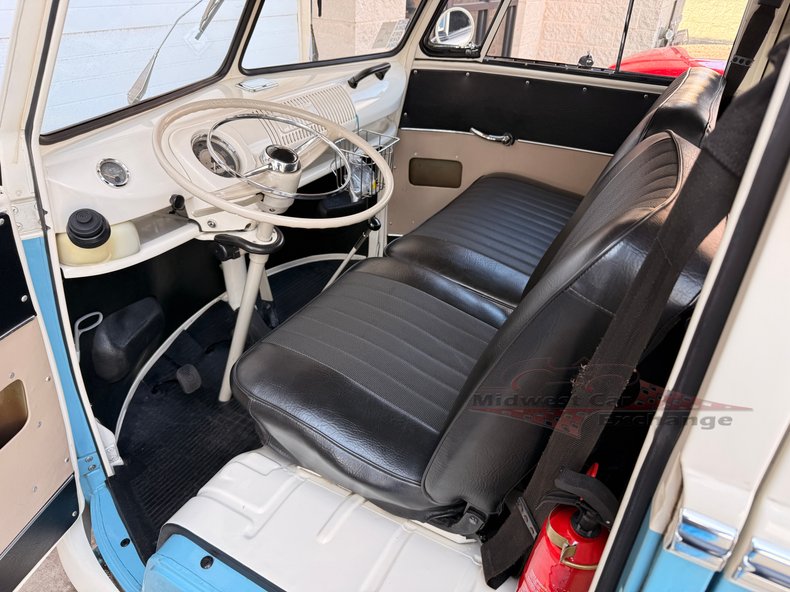 1973 volkswagen type 2 6 door bus