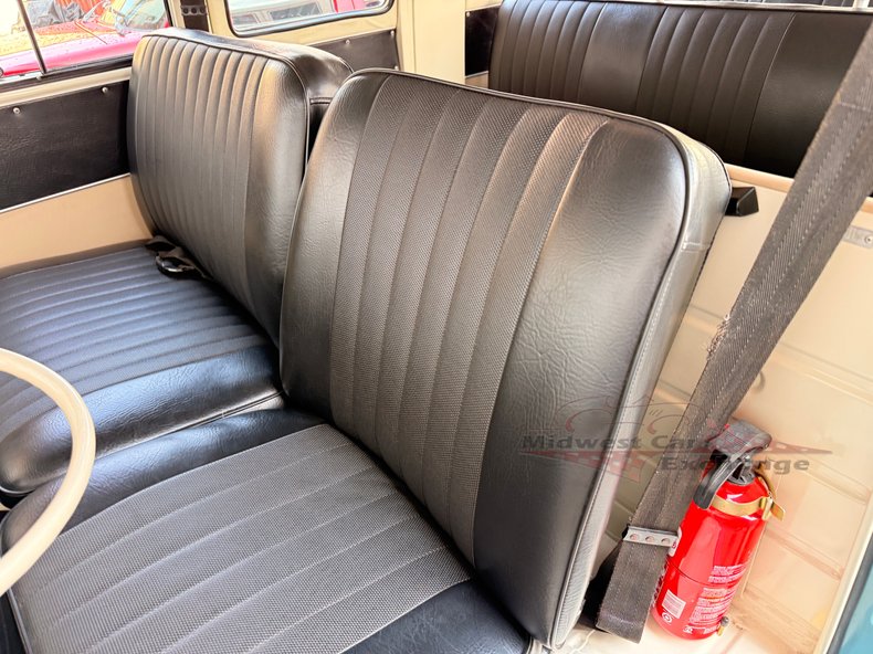 1973 volkswagen type 2 6 door bus