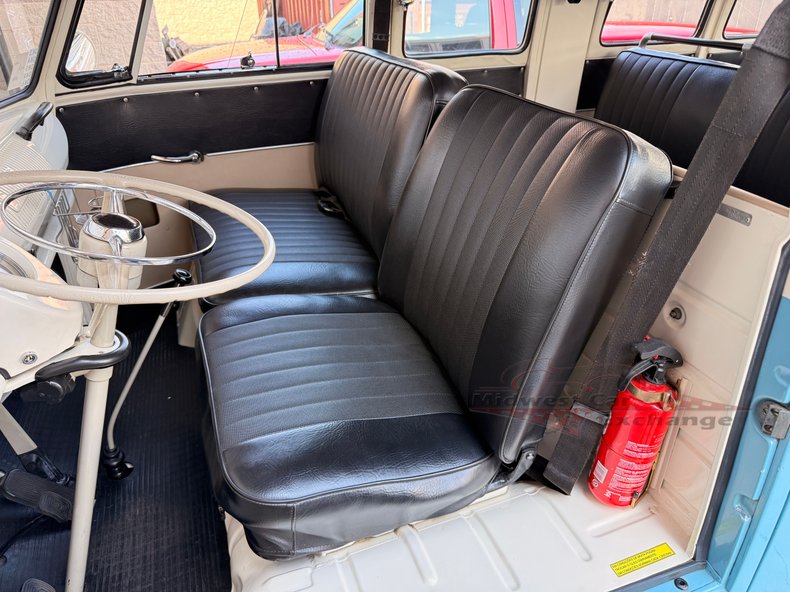 1973 volkswagen type 2 6 door bus