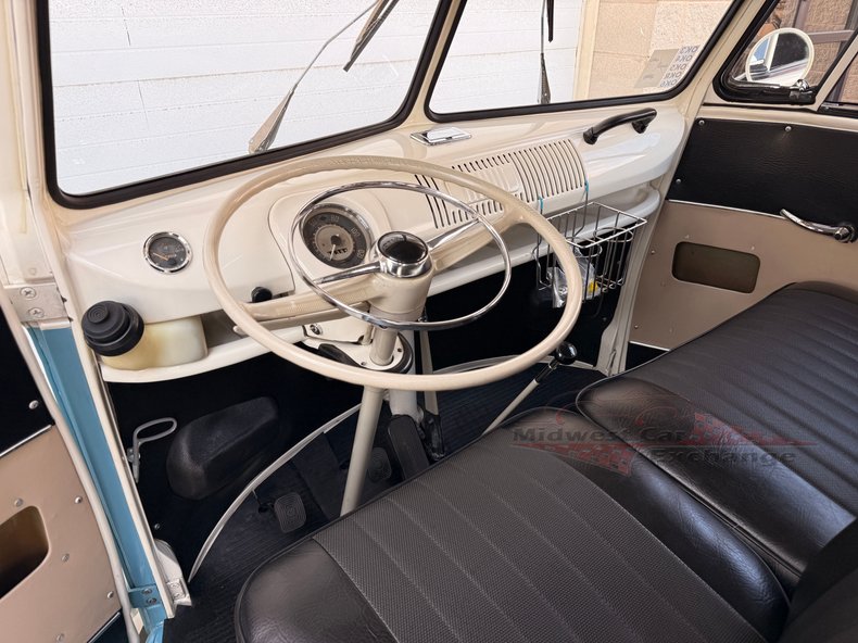1973 volkswagen type 2 6 door bus