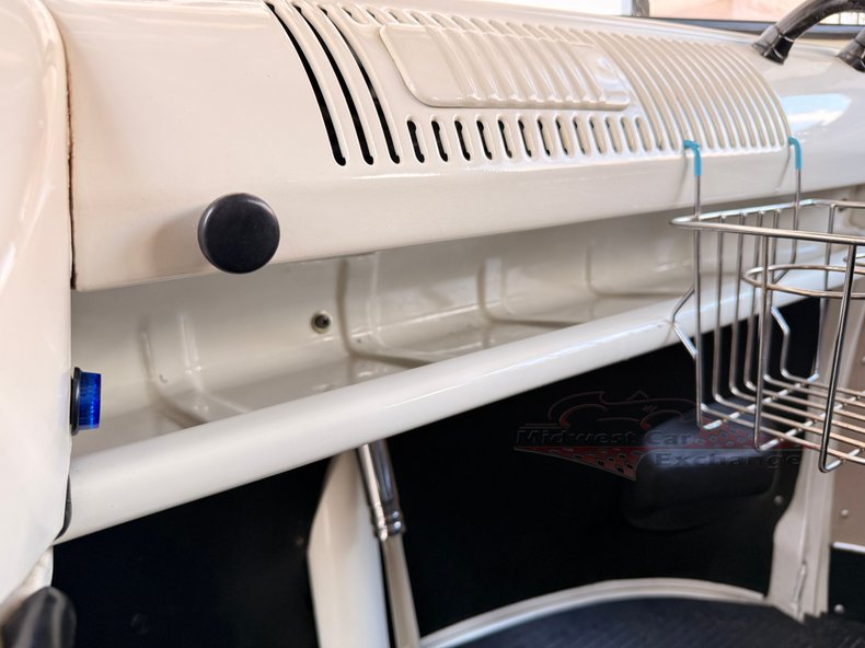 1973 volkswagen type 2 6 door bus