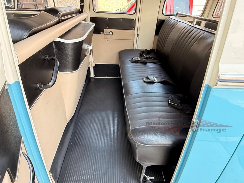 1973 volkswagen type 2 6 door bus