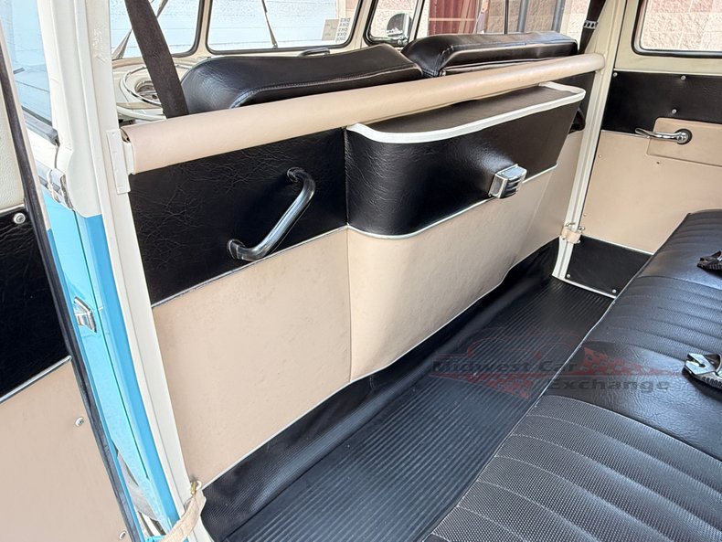 1973 volkswagen type 2 6 door bus