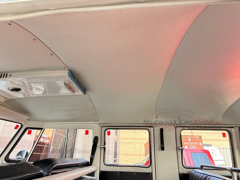 1973 volkswagen type 2 6 door bus
