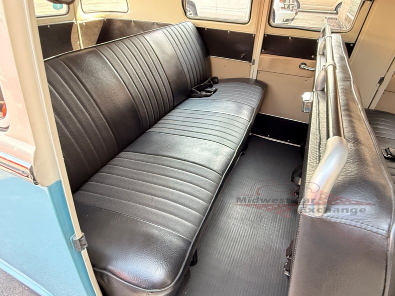 1973 volkswagen type 2 6 door bus