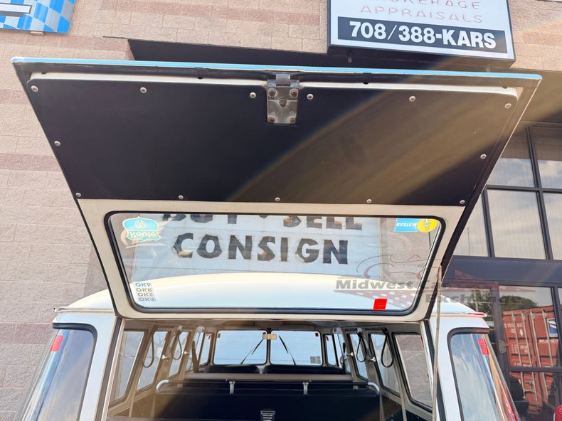 1973 volkswagen type 2 6 door bus