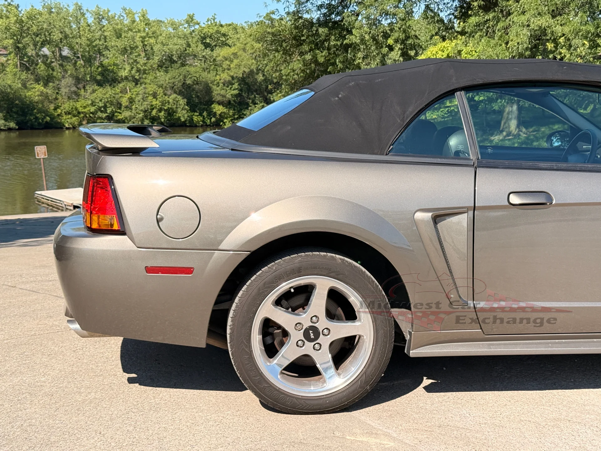 2001 Ford Mustang Cobra SVT - Photo 39