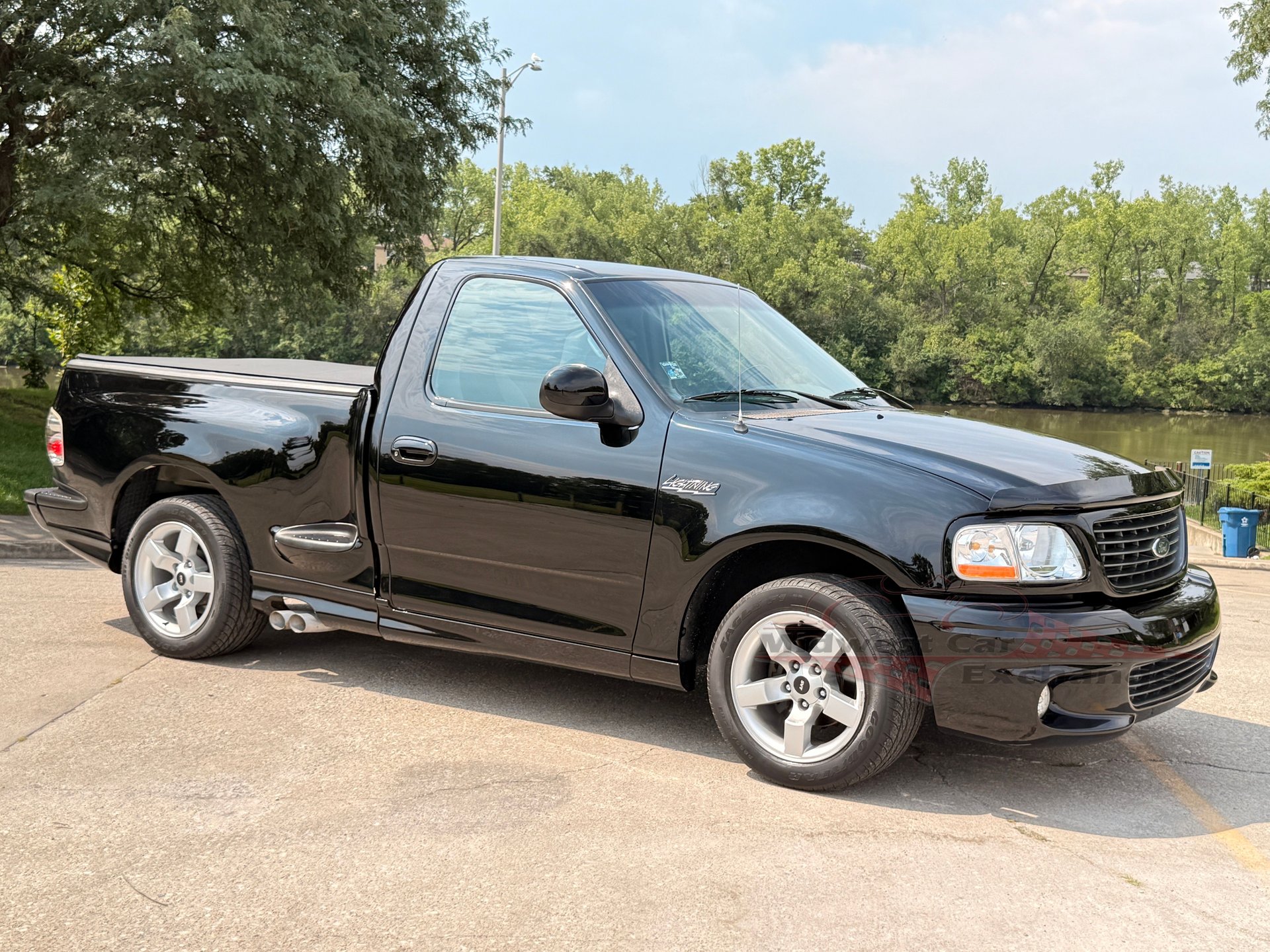 2001 ford lightning f 150 svt