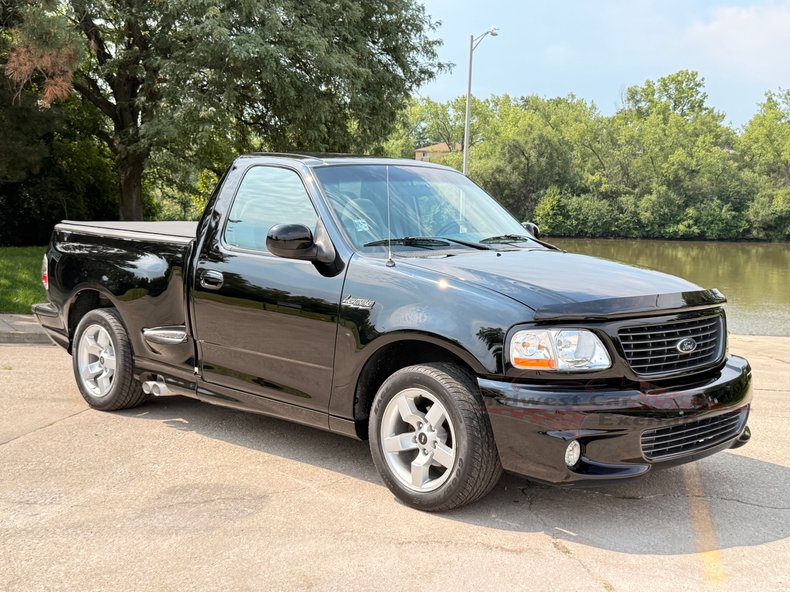 2001 ford lightning f 150 svt