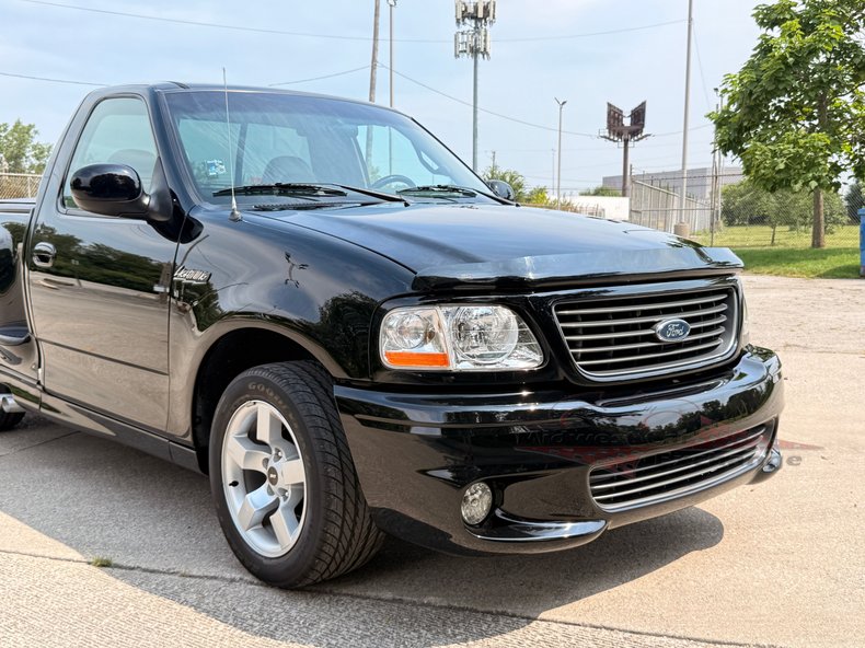 2001 ford lightning f 150 svt
