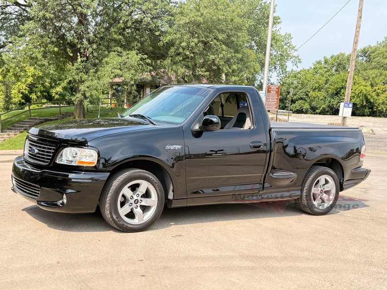 2001 ford lightning f 150 svt