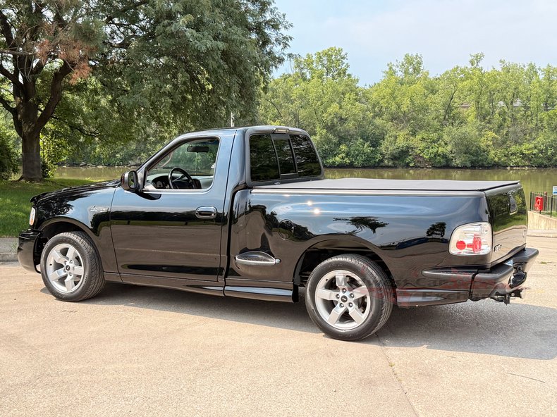 2001 ford lightning f 150 svt