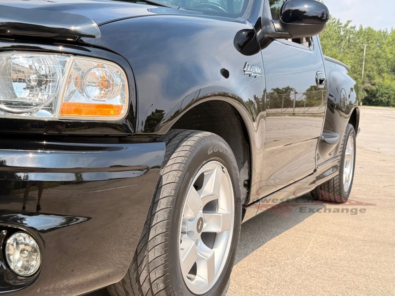 2001 ford lightning f 150 svt