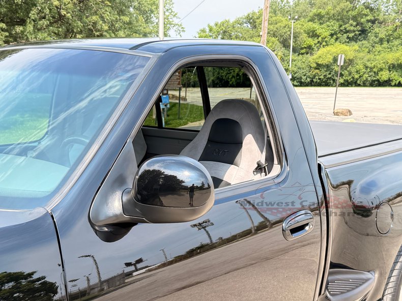 2001 ford lightning f 150 svt
