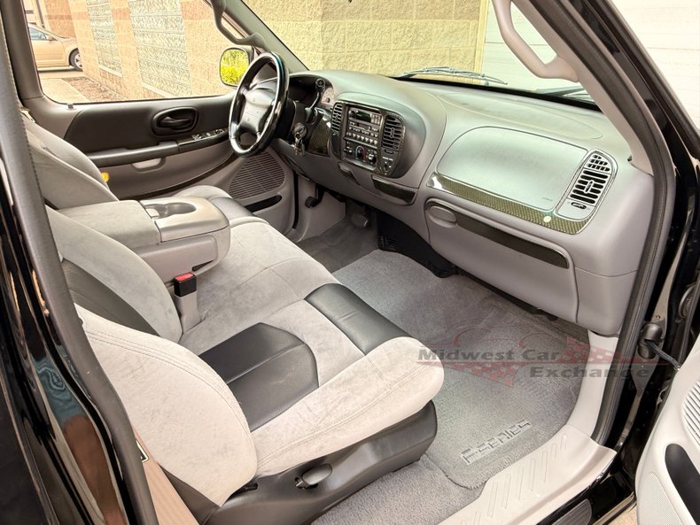 2001 ford lightning f 150 svt