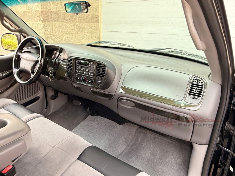 2001 ford lightning f 150 svt