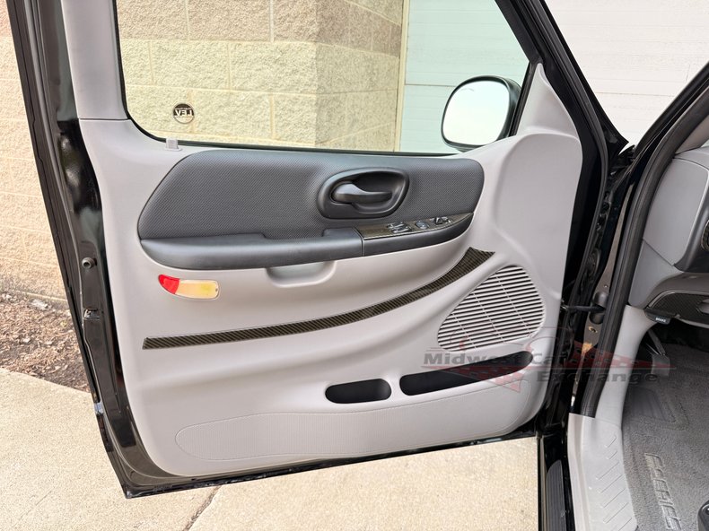 2001 ford lightning f 150 svt