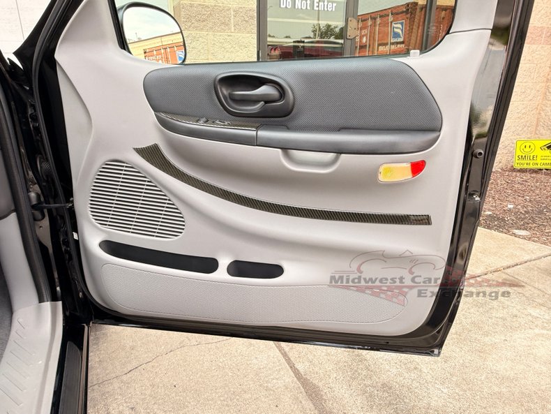 2001 ford lightning f 150 svt