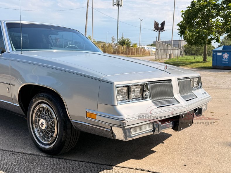 1986 oldsmobile cutlass supreme brougham