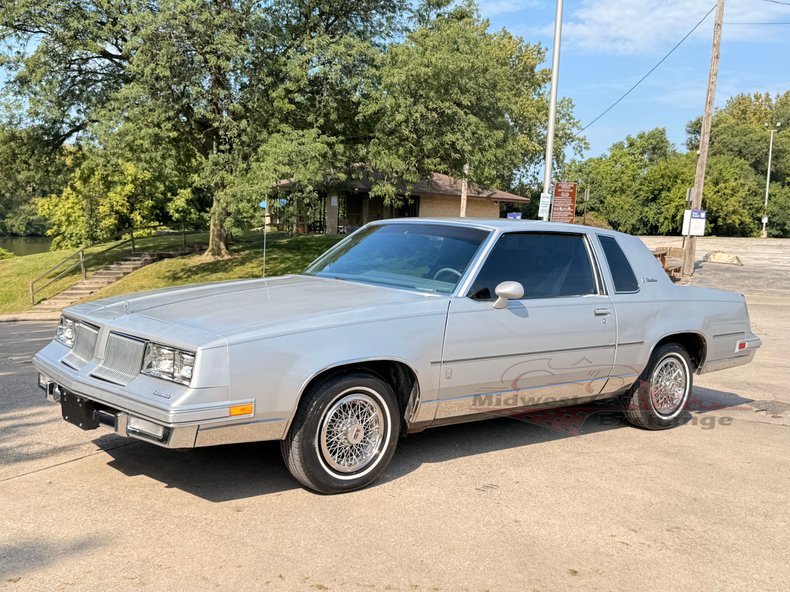 1986 oldsmobile cutlass supreme brougham